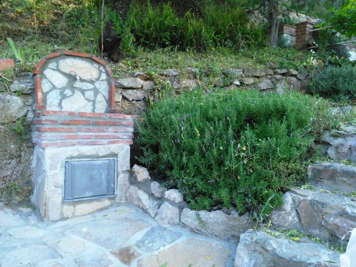 Pensjonat Casa La Liebrecilla Ríogordo Zewnętrze zdjęcie